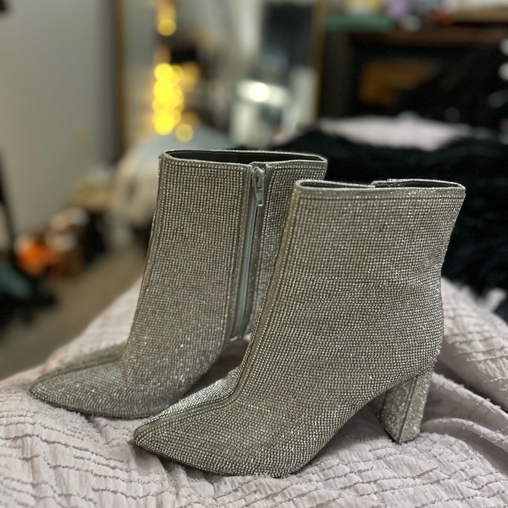 INC international concepts sparkle boots side 6.5